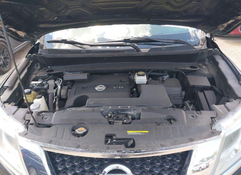 Photo 10 of 2013 Nissan Pathfinder SV (VIN 5N1AR2MM5DC668945)