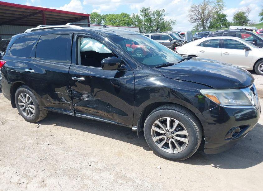 Photo 6 of 2013 Nissan Pathfinder SV (VIN 5N1AR2MM5DC668945)