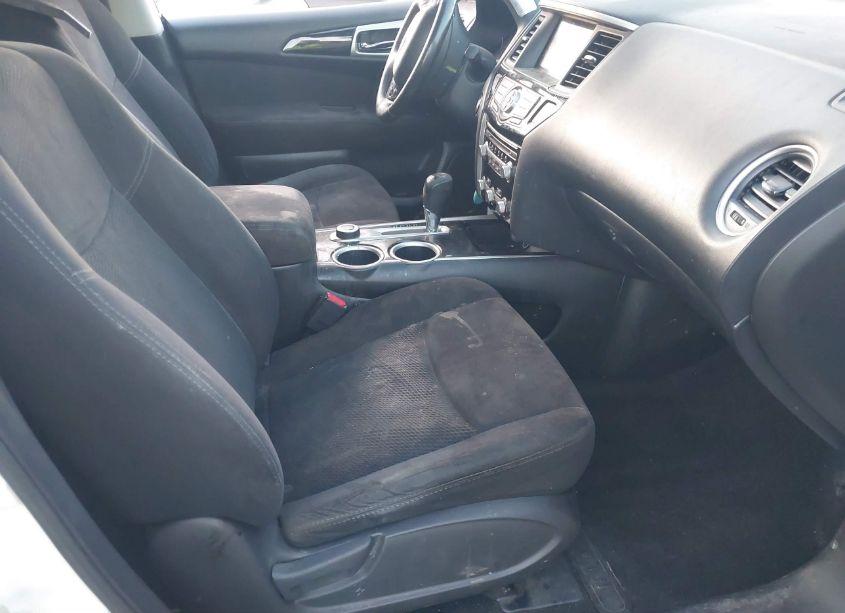 Photo 5 of 2013 Nissan Pathfinder SV (VIN 5N1AR2MM5DC673417)