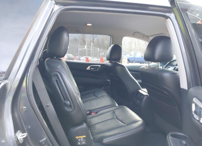 Photo 8 of 2013 Nissan Pathfinder PLATINUM (VIN 5N1AR2MM5DC675619)