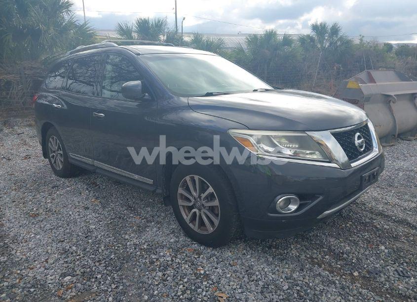 2013 Nissan Pathfinder SL (VIN 5N1AR2MM5DC675846) main photo