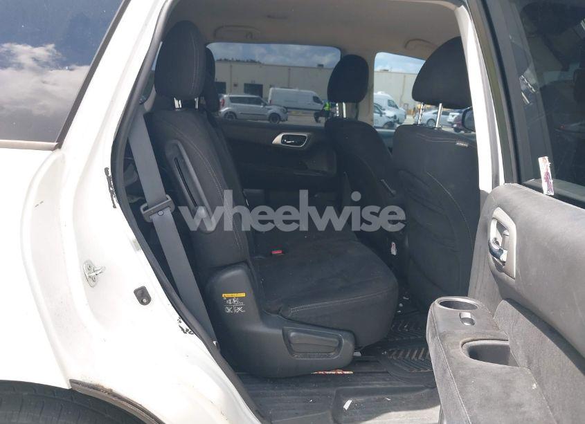 Photo 8 of 2013 Nissan Pathfinder SV (VIN 5N1AR2MM5DC681212)