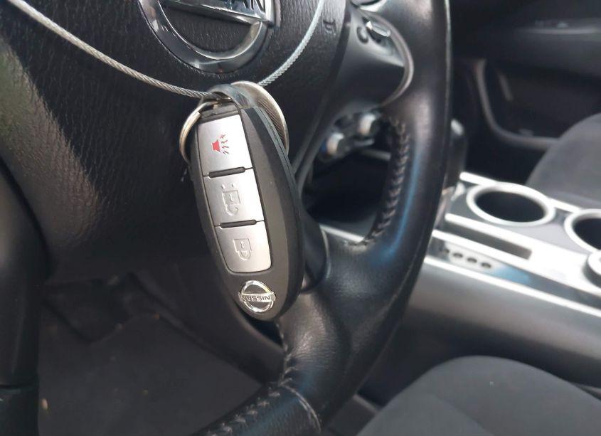 Photo 11 of 2014 Nissan Pathfinder SV (VIN 5N1AR2MM5EC604051)