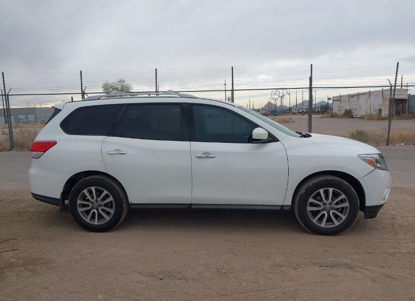 Photo 13 of 2014 Nissan Pathfinder SV (VIN 5N1AR2MM5EC604051)