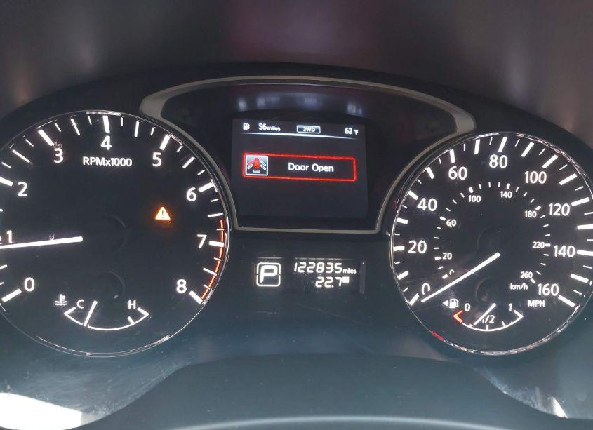 Photo 7 of 2014 Nissan Pathfinder SV (VIN 5N1AR2MM5EC604051)