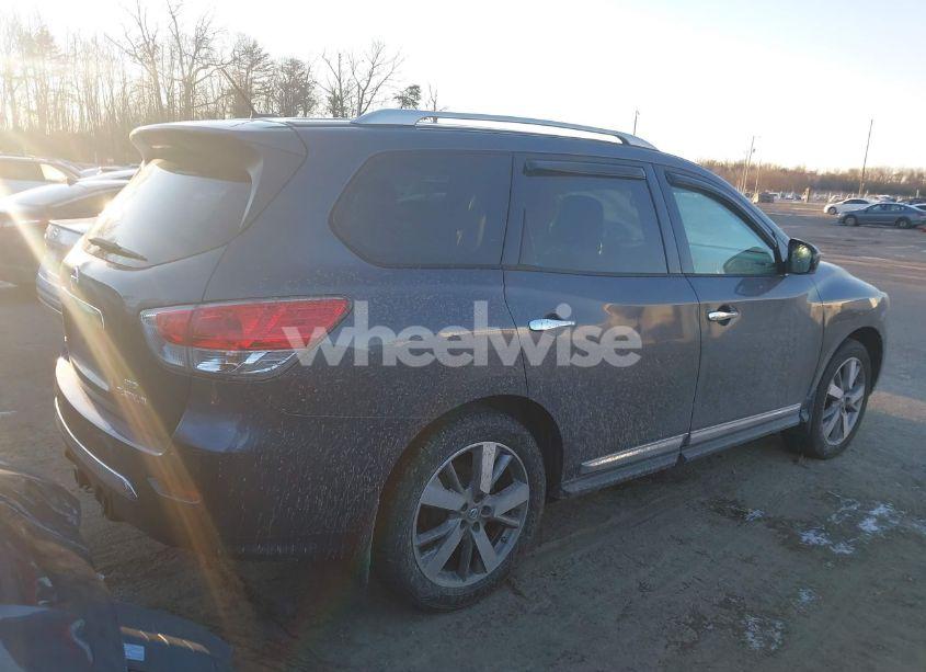 Photo 4 of 2014 Nissan Pathfinder PLATINUM (VIN 5N1AR2MM5EC611923)
