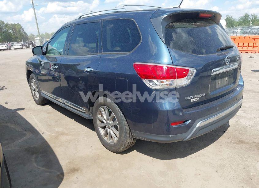 Photo 3 of 2014 Nissan Pathfinder SL (VIN 5N1AR2MM5EC616426)