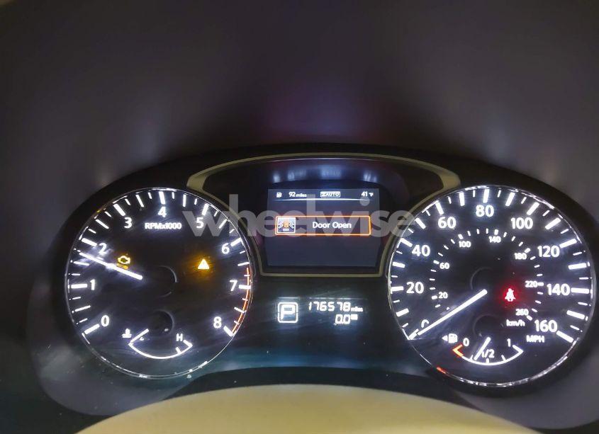 Photo 7 of 2014 Nissan Pathfinder SL (VIN 5N1AR2MM5EC627829)