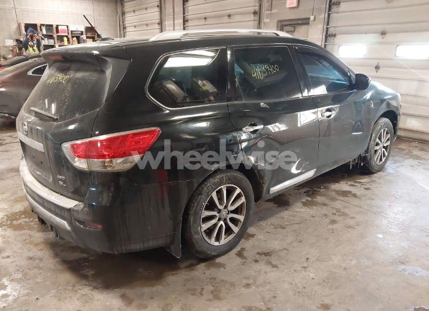 Photo 4 of 2014 Nissan Pathfinder SL (VIN 5N1AR2MM5EC632755)