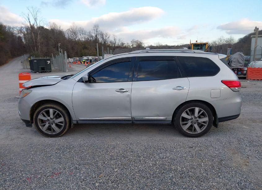 Photo 10 of 2014 Nissan Pathfinder PLATINUM (VIN 5N1AR2MM5EC647207)