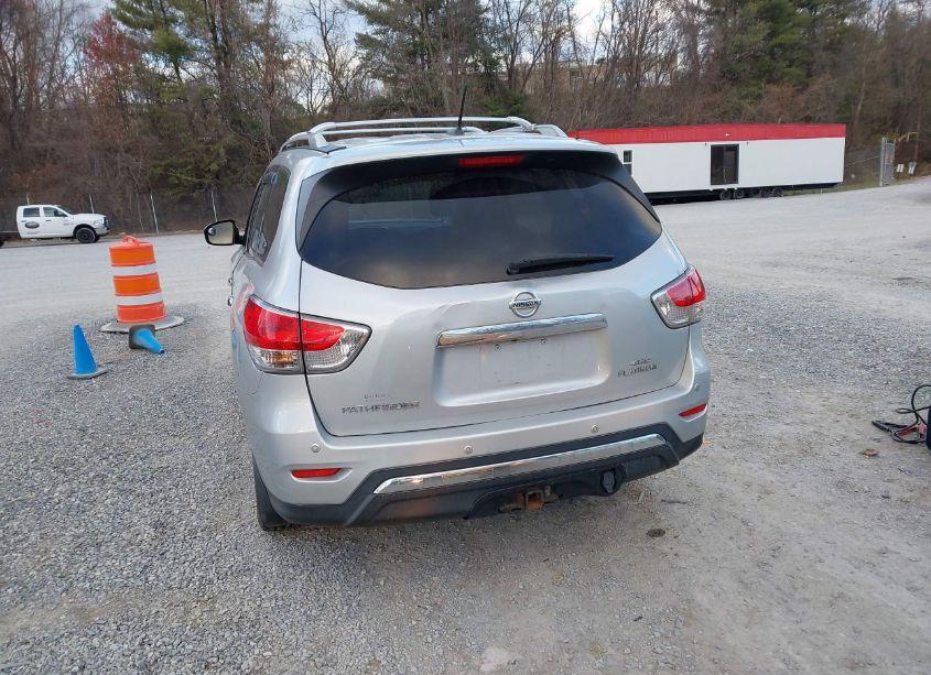 Photo 12 of 2014 Nissan Pathfinder PLATINUM (VIN 5N1AR2MM5EC647207)
