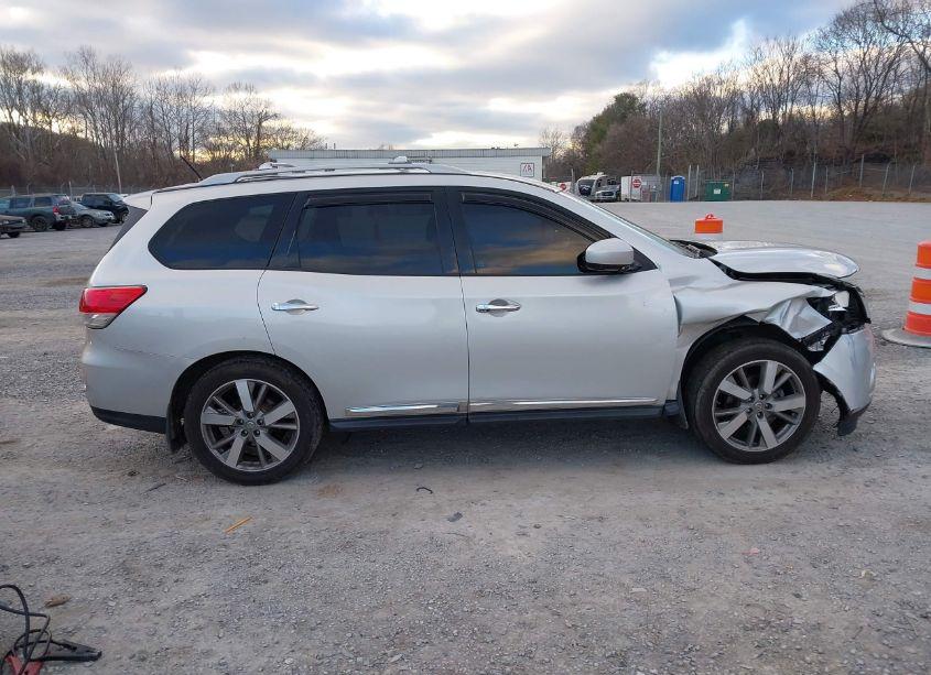Photo 9 of 2014 Nissan Pathfinder PLATINUM (VIN 5N1AR2MM5EC647207)