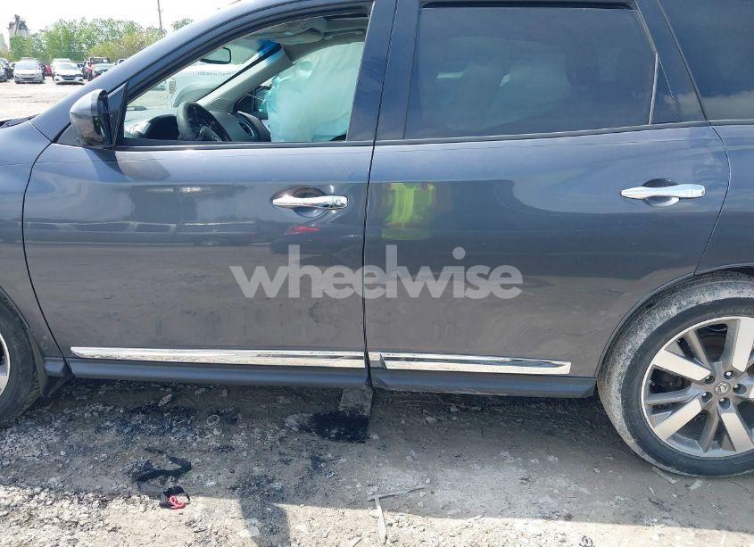 Photo 14 of 2014 Nissan Pathfinder PLATINUM (VIN 5N1AR2MM5EC650785)