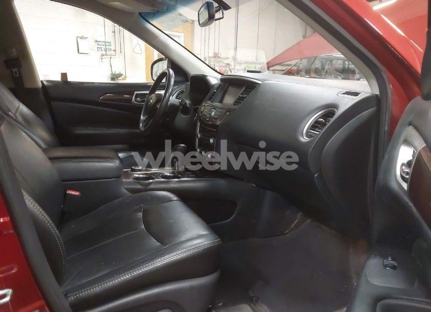 Photo 5 of 2014 Nissan Pathfinder SL (VIN 5N1AR2MM5EC666887)