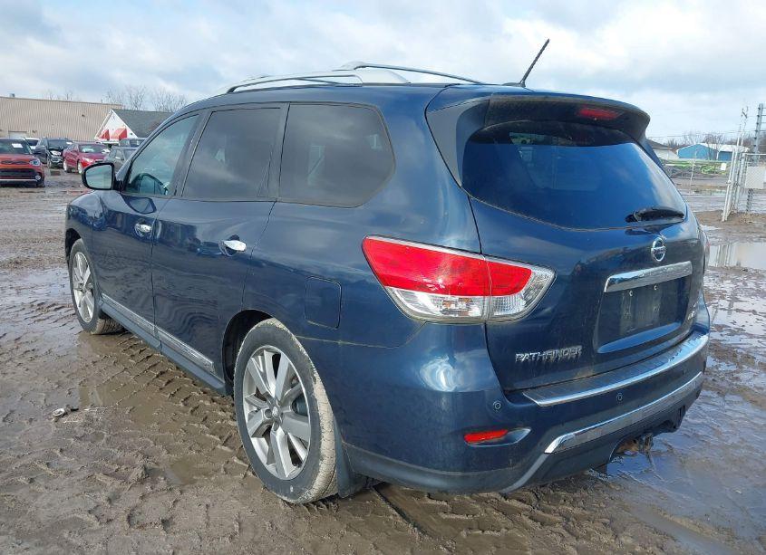 Photo 3 of 2014 Nissan Pathfinder PLATINUM/S/SL/SV (VIN 5N1AR2MM5EC716283)