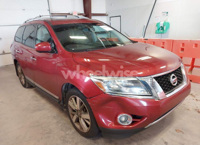 2014 Nissan Pathfinder PLATINUM (VIN 5N1AR2MM5EC727266) main photo