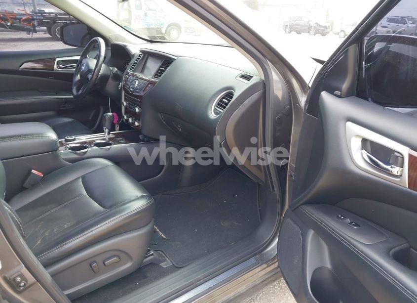 Photo 5 of 2015 Nissan Pathfinder SL (VIN 5N1AR2MM5FC608330)