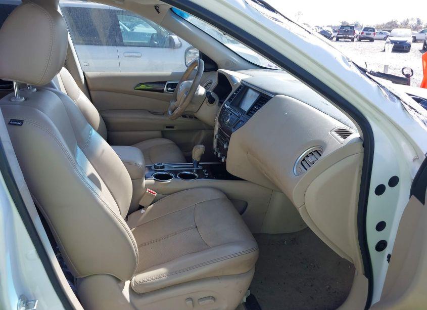 Photo 5 of 2015 Nissan Pathfinder PLATINUM (VIN 5N1AR2MM5FC609705)