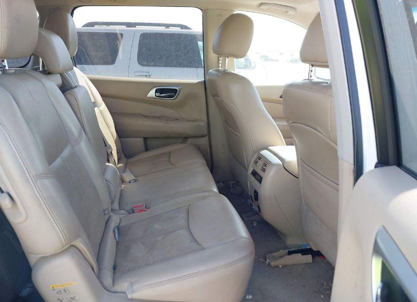 Photo 8 of 2015 Nissan Pathfinder PLATINUM (VIN 5N1AR2MM5FC609705)