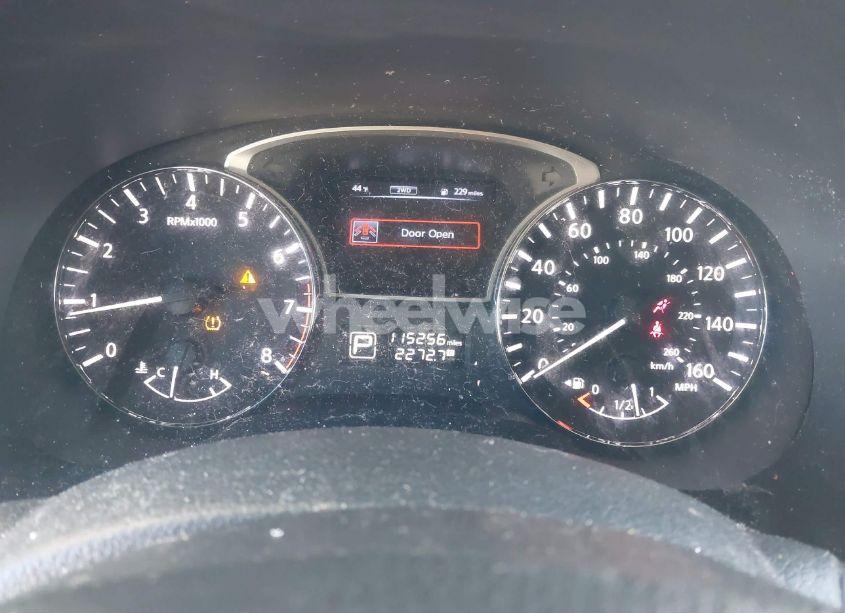 Photo 7 of 2015 Nissan Pathfinder SL (VIN 5N1AR2MM5FC616041)