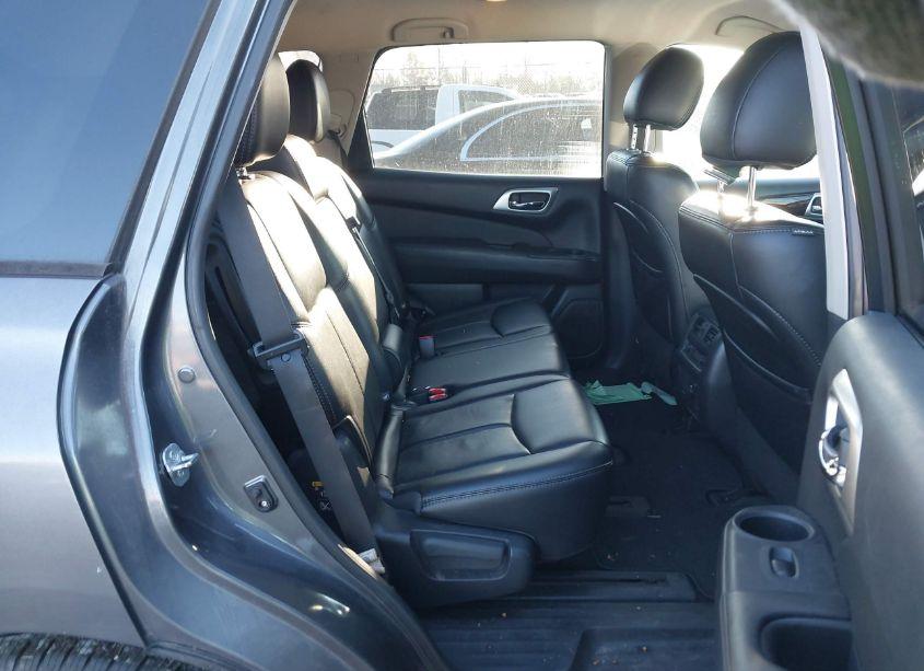 Photo 8 of 2015 Nissan Pathfinder SL (VIN 5N1AR2MM5FC623300)