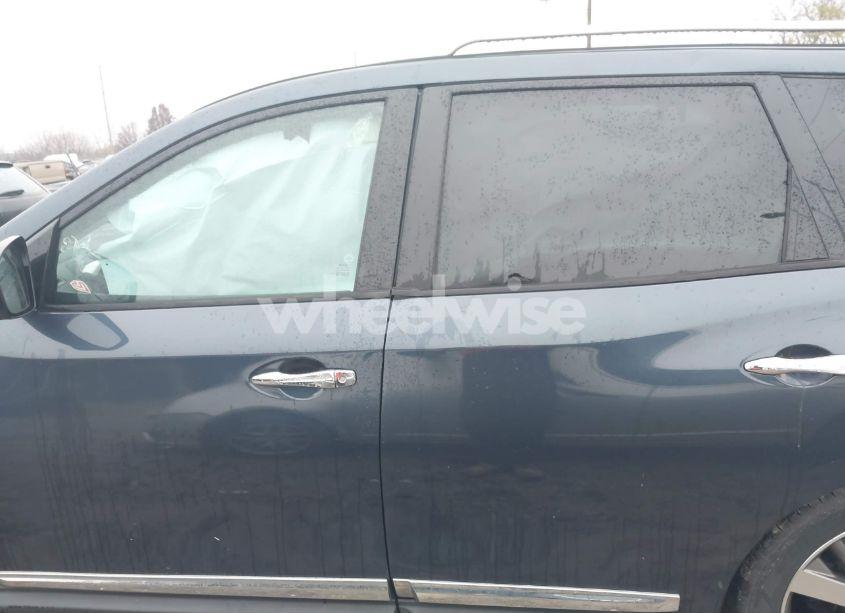 Photo 14 of 2015 Nissan Pathfinder PLATINUM (VIN 5N1AR2MM5FC626200)