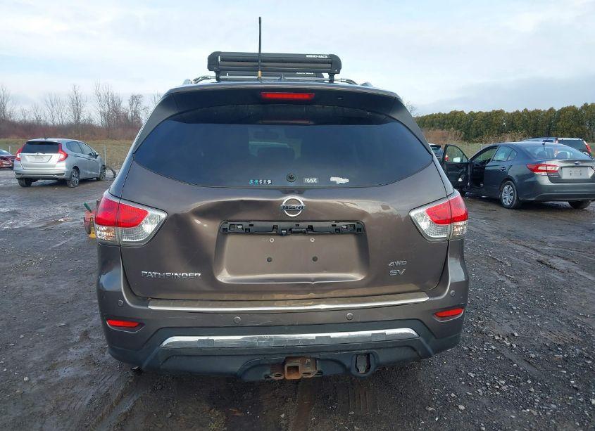 Photo 16 of 2015 Nissan Pathfinder SV (VIN 5N1AR2MM5FC626519)