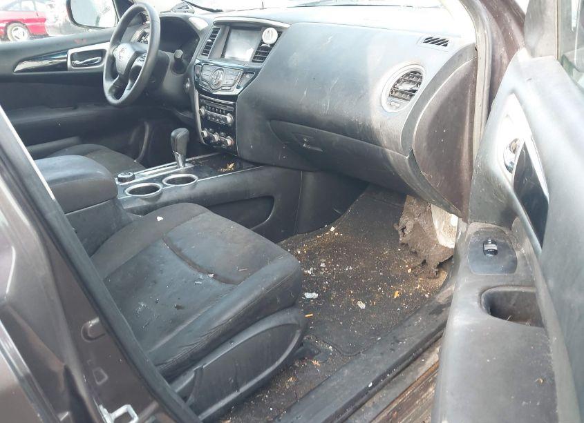 Photo 5 of 2015 Nissan Pathfinder SV (VIN 5N1AR2MM5FC626519)