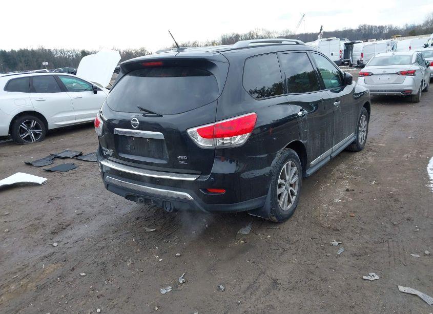 Photo 4 of 2015 Nissan Pathfinder SL (VIN 5N1AR2MM5FC630120)