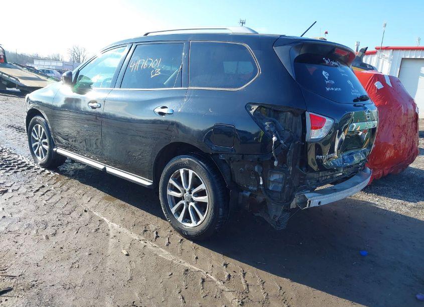 Photo 3 of 2015 Nissan Pathfinder S (VIN 5N1AR2MM5FC674750)