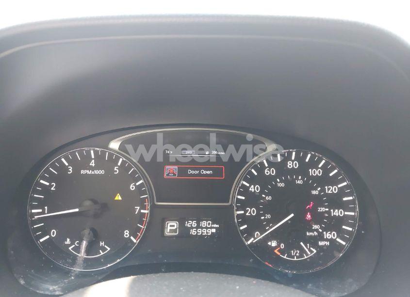 Photo 7 of 2015 Nissan Pathfinder S (VIN 5N1AR2MM5FC683058)