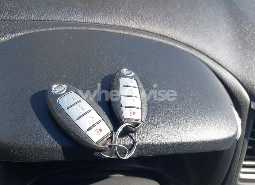 Photo 11 of 2015 Nissan Pathfinder SV (VIN 5N1AR2MM5FC684212)