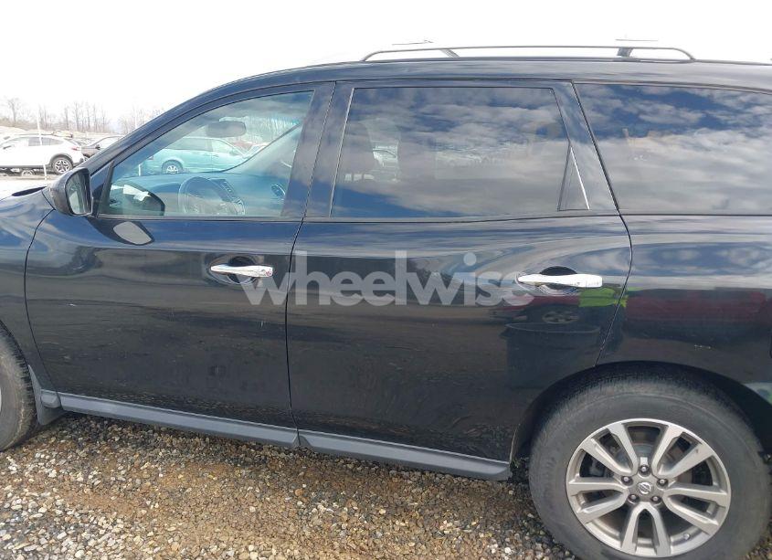 Photo 14 of 2015 Nissan Pathfinder SV (VIN 5N1AR2MM5FC709030)