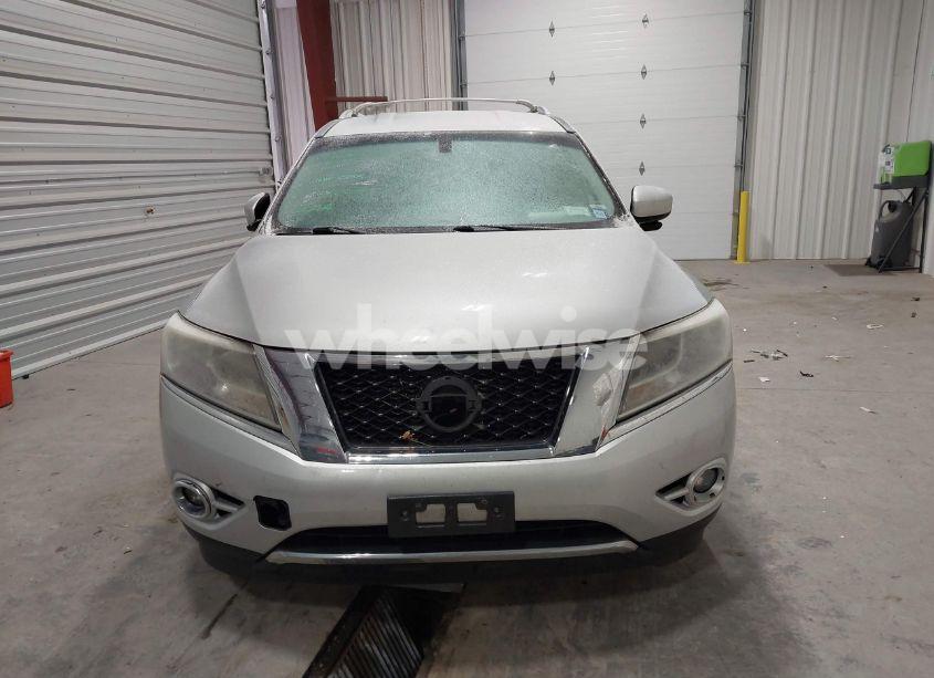 Photo 12 of 2016 Nissan Pathfinder PLATINUM/S/SL/SV (VIN 5N1AR2MM5GC616414)