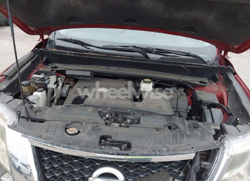 Photo 10 of 2016 Nissan Pathfinder PLATINUM/S/SL/SV (VIN 5N1AR2MM5GC628370)