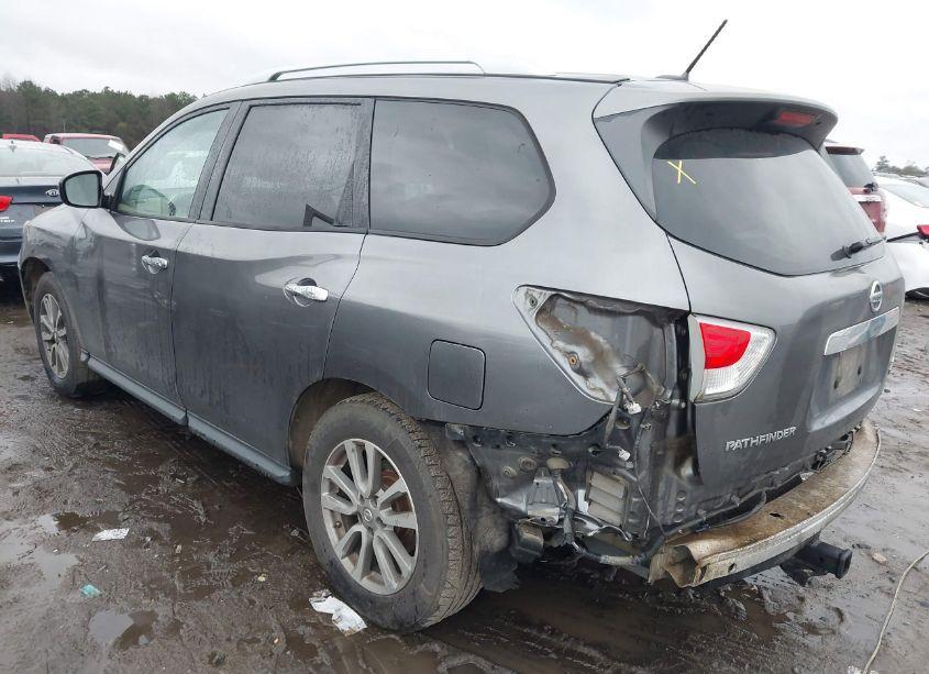 Photo 3 of 2016 Nissan Pathfinder PLATINUM/S/SL/SV (VIN 5N1AR2MM5GC630474)