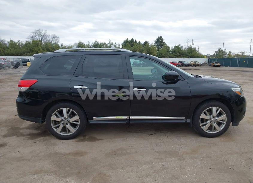 Photo 14 of 2016 Nissan Pathfinder PLATINUM (VIN 5N1AR2MM5GC634928)