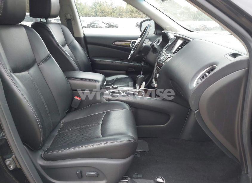 Photo 5 of 2016 Nissan Pathfinder PLATINUM (VIN 5N1AR2MM5GC634928)