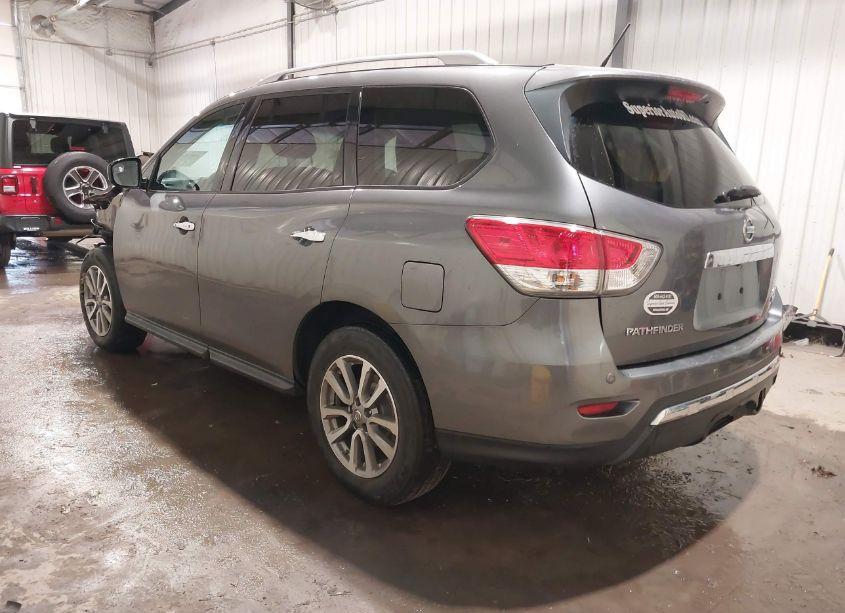 Photo 3 of 2016 Nissan Pathfinder PLATINUM/S/SL/SV (VIN 5N1AR2MM5GC641782)