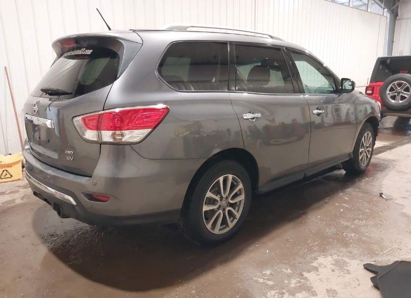 Photo 4 of 2016 Nissan Pathfinder PLATINUM/S/SL/SV (VIN 5N1AR2MM5GC641782)