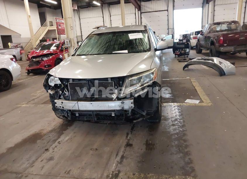 Photo 6 of 2016 Nissan Pathfinder PLATINUM/S/SL/SV (VIN 5N1AR2MM5GC651177)