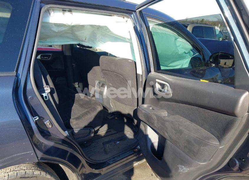 Photo 8 of 2016 Nissan Pathfinder SV (VIN 5N1AR2MM5GC659358)