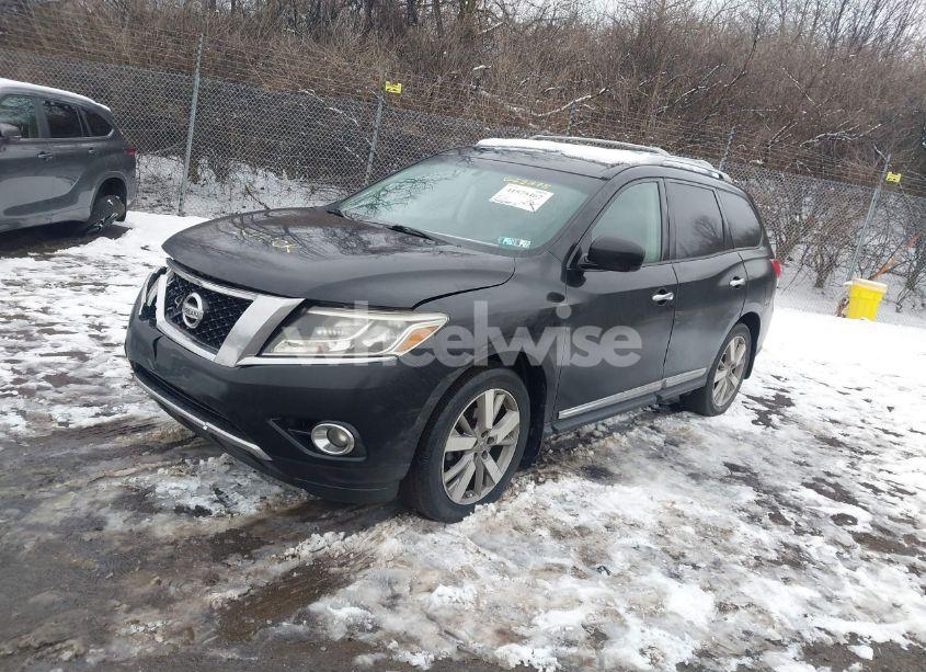 Photo 2 of 2016 Nissan Pathfinder PLATINUM (VIN 5N1AR2MM5GC663278)