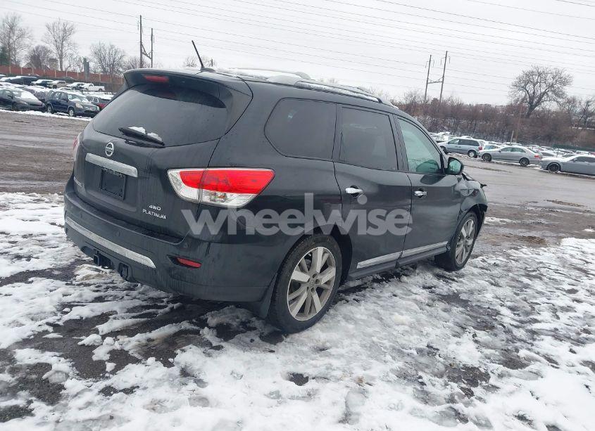 Photo 4 of 2016 Nissan Pathfinder PLATINUM (VIN 5N1AR2MM5GC663278)