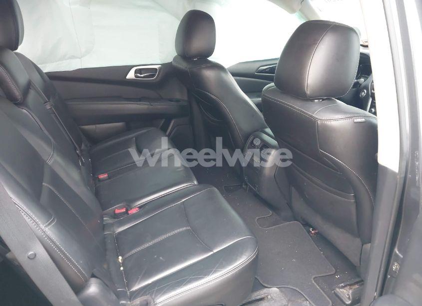 Photo 8 of 2013 Nissan Pathfinder SL (VIN 5N1AR2MM6DC611346)