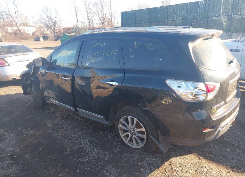 Photo 3 of 2013 Nissan Pathfinder SL (VIN 5N1AR2MM6DC620788)