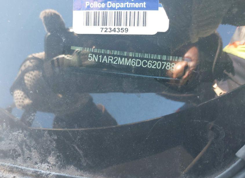 Photo 9 of 2013 Nissan Pathfinder SL (VIN 5N1AR2MM6DC620788)