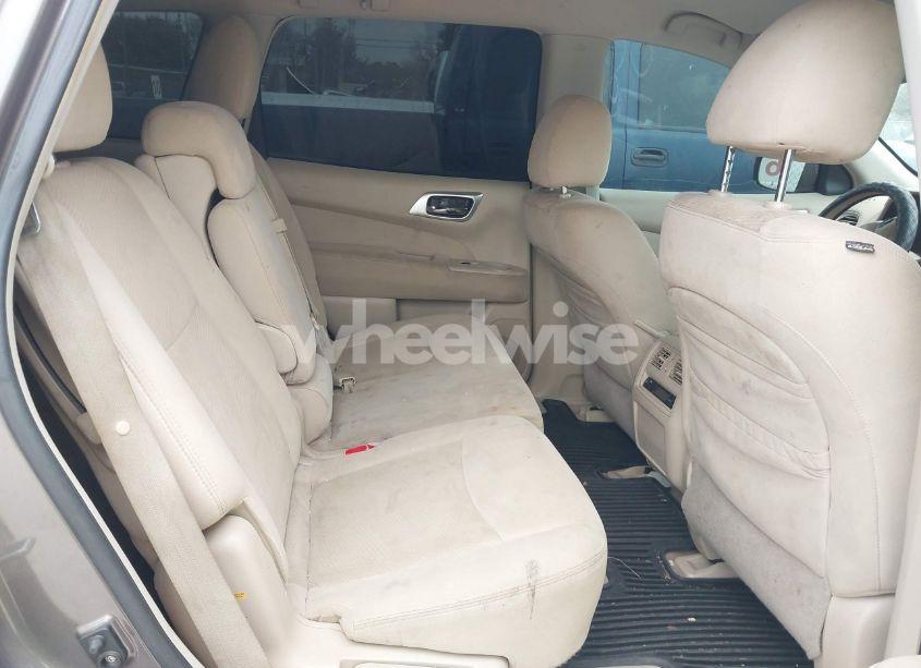 Photo 8 of 2013 Nissan Pathfinder SV (VIN 5N1AR2MM6DC630527)