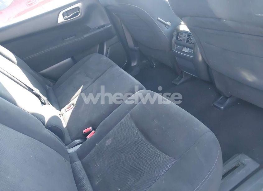 Photo 8 of 2013 Nissan Pathfinder SV (VIN 5N1AR2MM6DC635016)