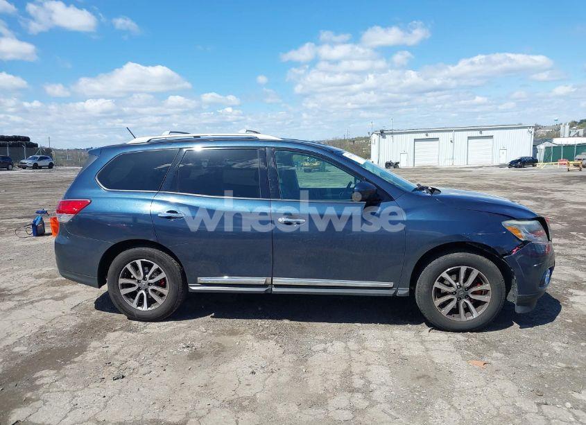 Photo 13 of 2013 Nissan Pathfinder SL (VIN 5N1AR2MM6DC643665)
